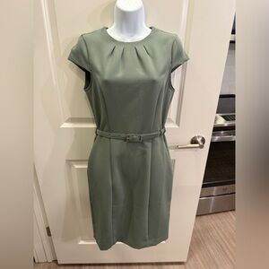 Elegant Green Belted Dress